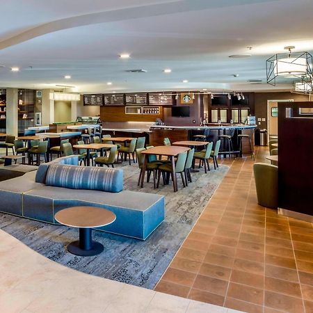 Courtyard By Marriott Roseville Galleria Mall/Creekside Ridge Drive Esterno foto