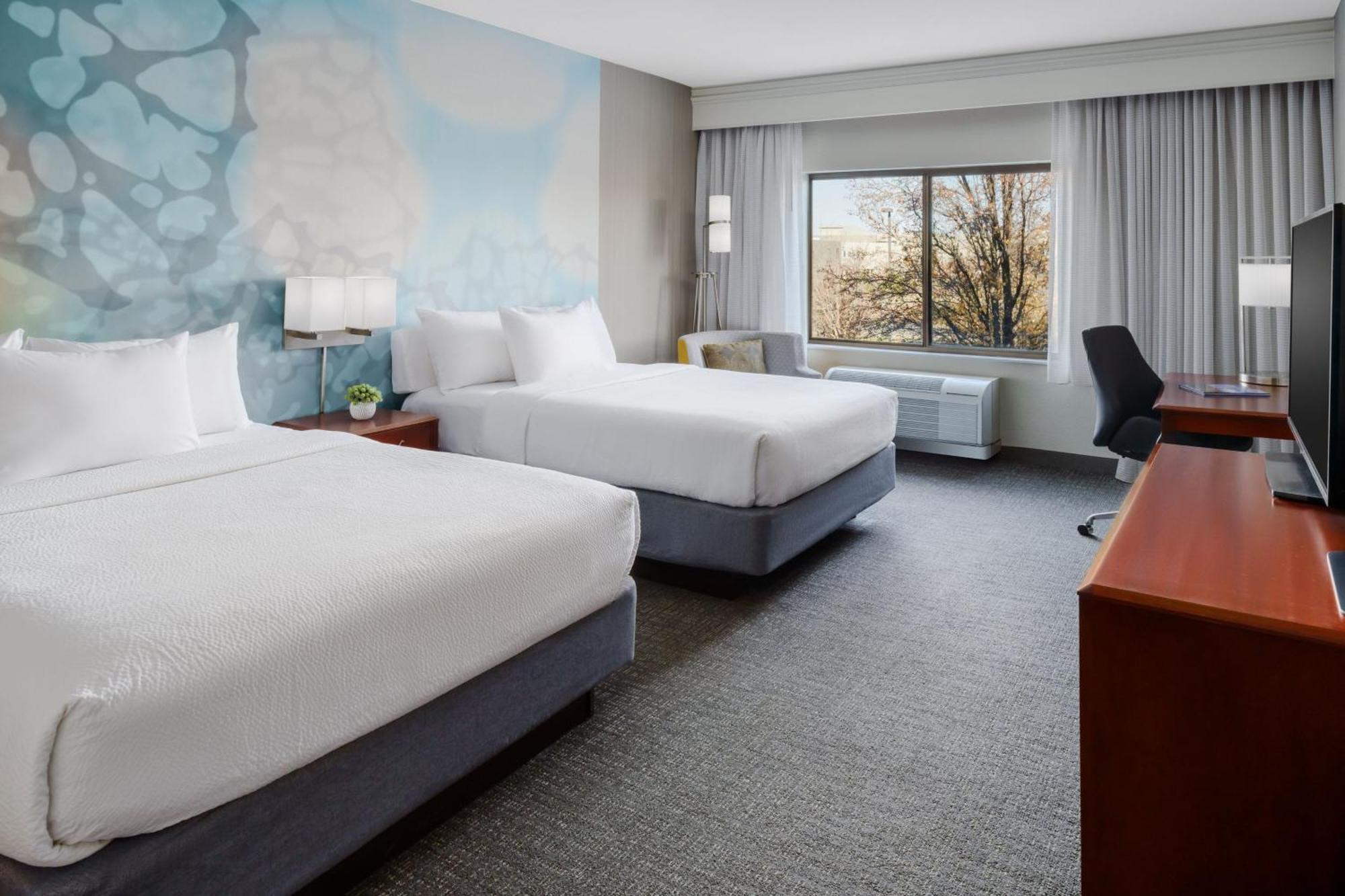 Courtyard By Marriott Roseville Galleria Mall/Creekside Ridge Drive Esterno foto