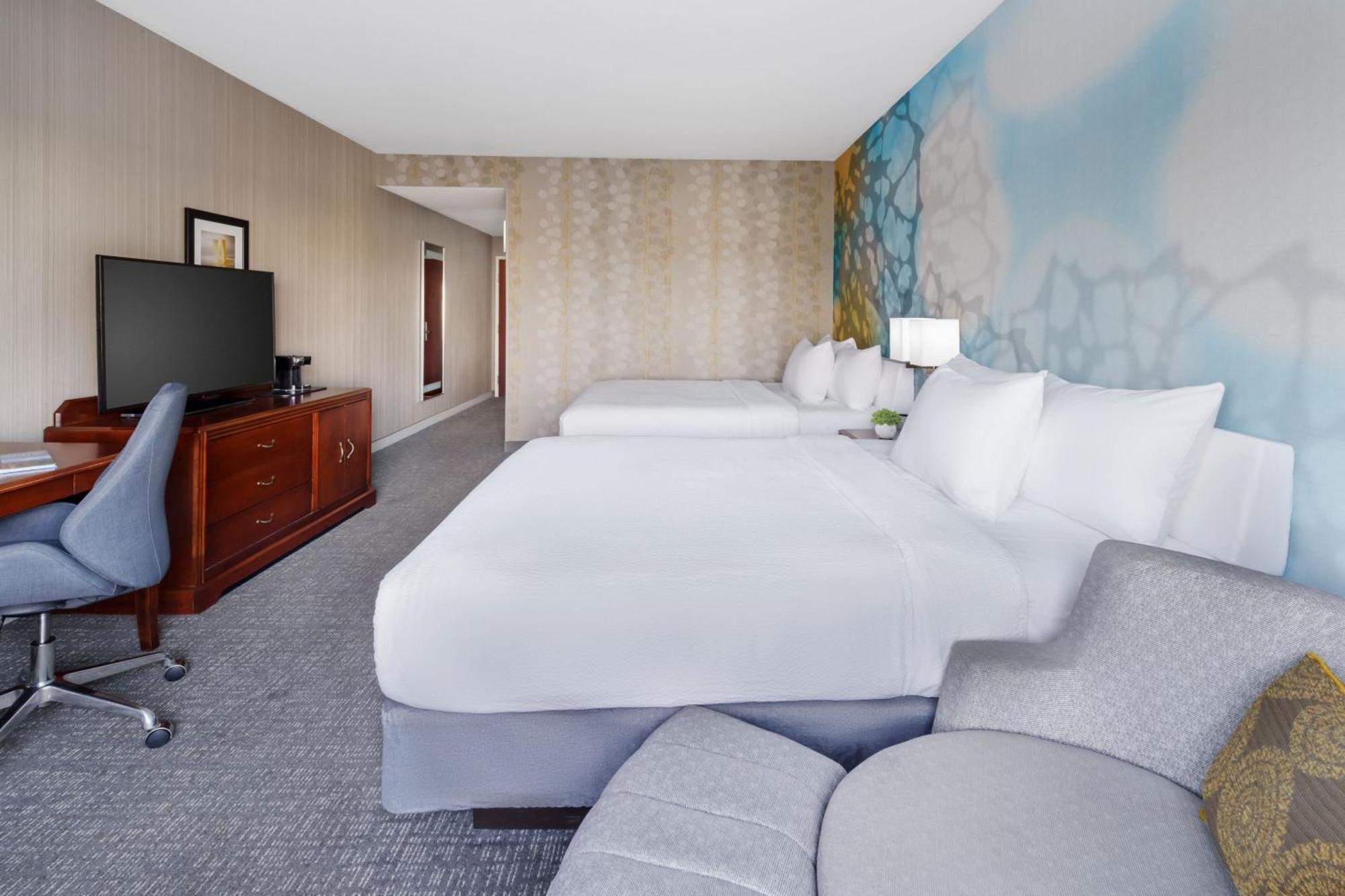 Courtyard By Marriott Roseville Galleria Mall/Creekside Ridge Drive Esterno foto