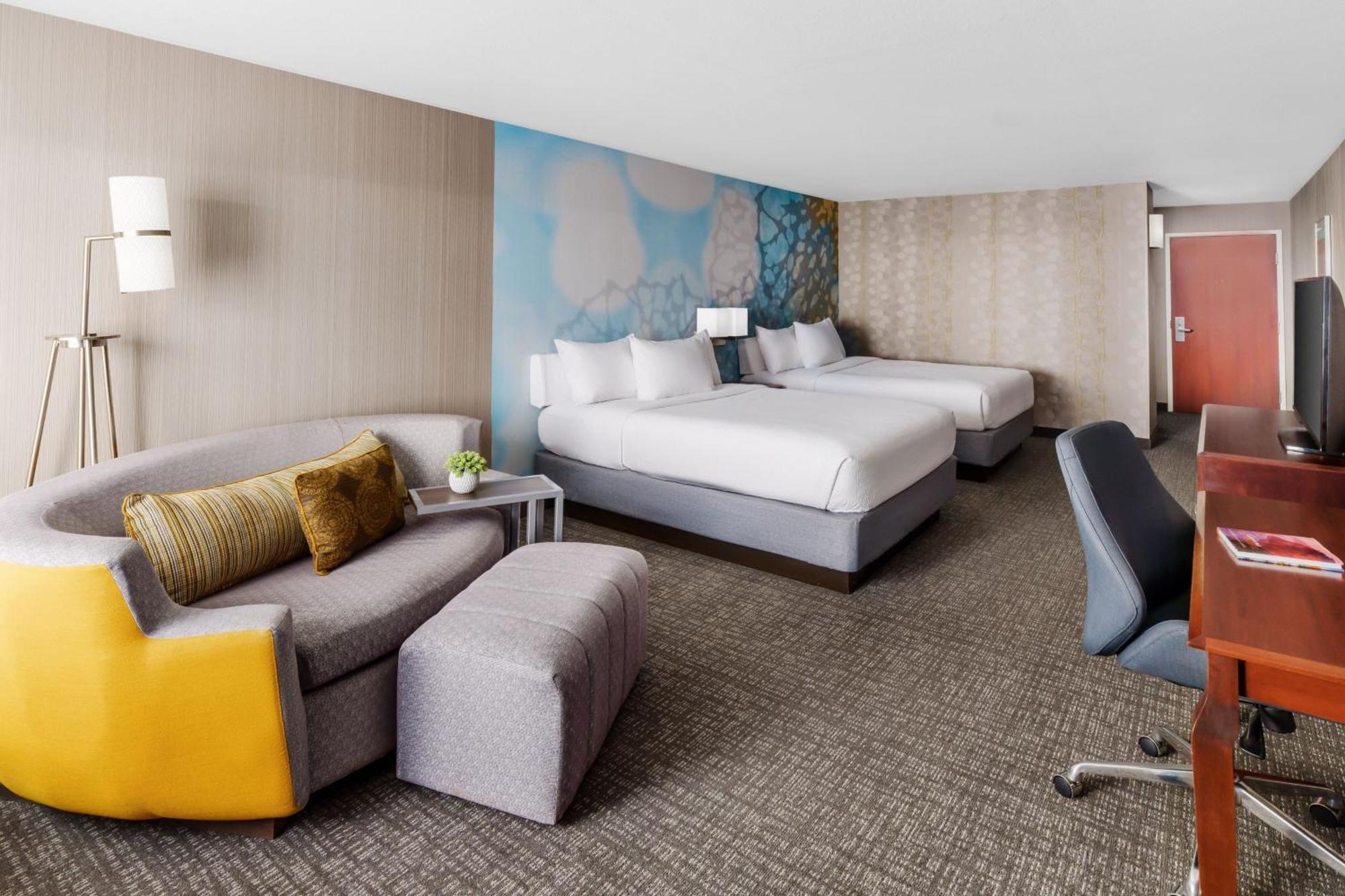 Courtyard By Marriott Roseville Galleria Mall/Creekside Ridge Drive Esterno foto
