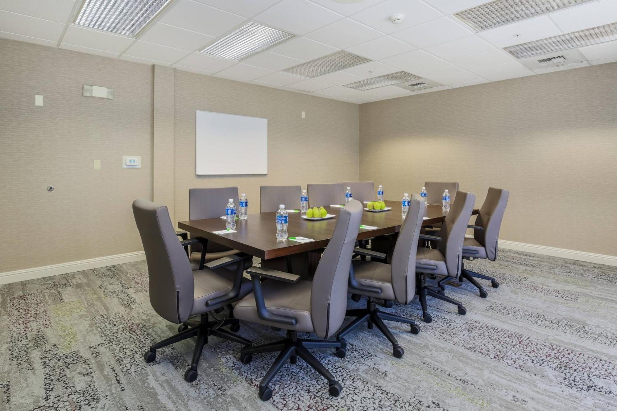 Courtyard By Marriott Roseville Galleria Mall/Creekside Ridge Drive Esterno foto