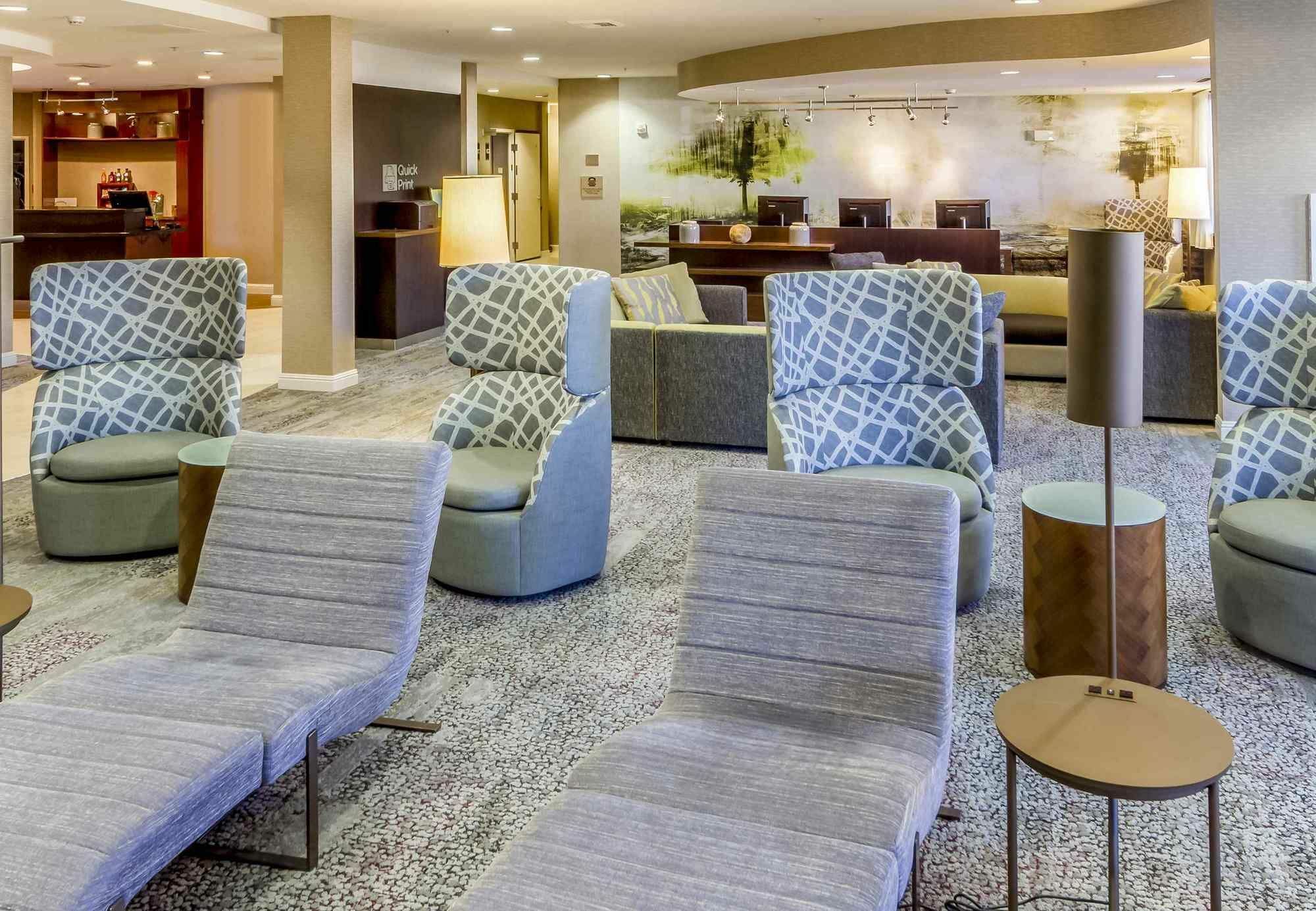 Courtyard By Marriott Roseville Galleria Mall/Creekside Ridge Drive Esterno foto